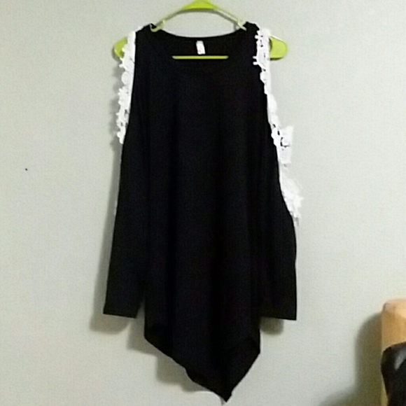 Tunic - Picture 1 of 1